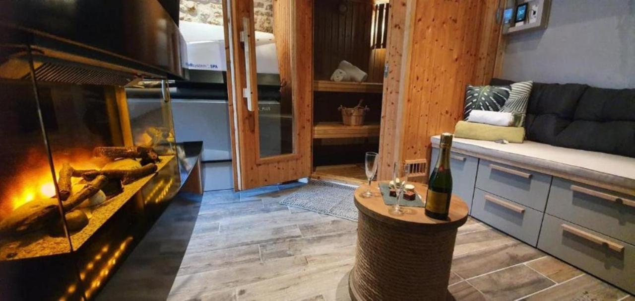 Le Trophee Boutique Hotel Spa- La Loggia Appart'Hotel Deauville Luaran gambar