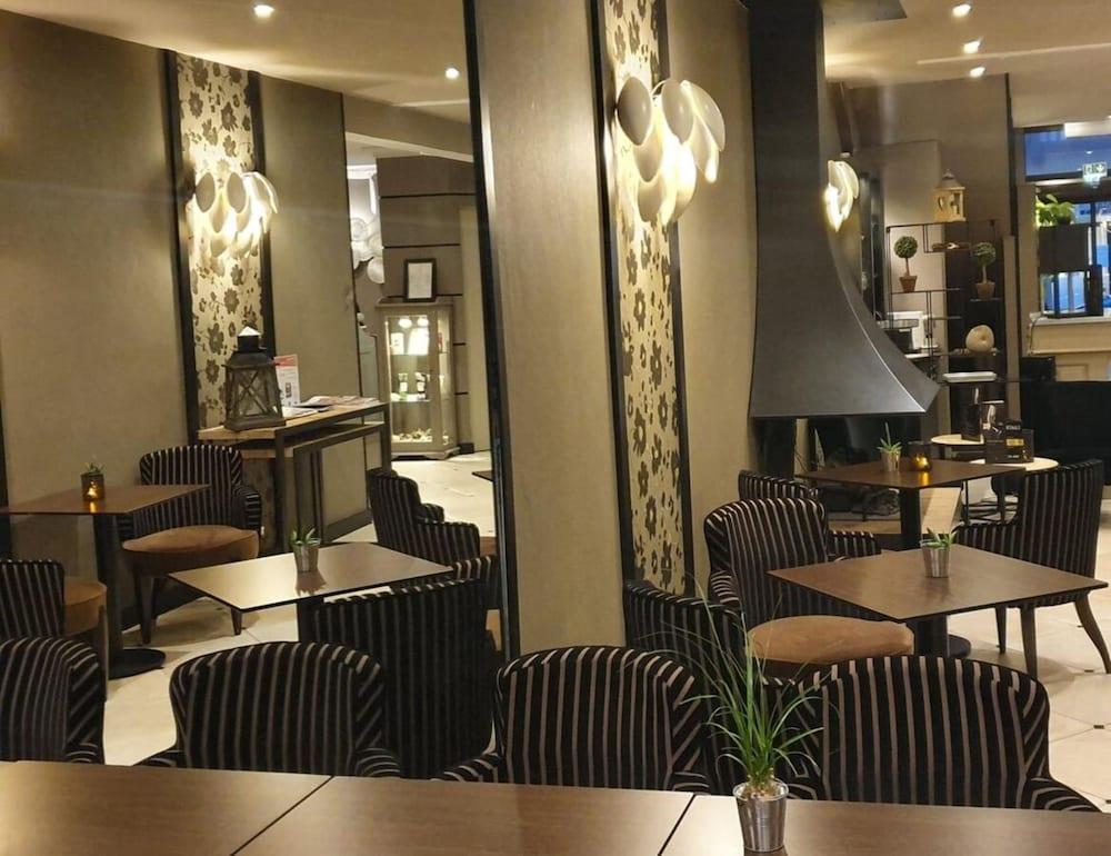Le Trophee Boutique Hotel Spa- La Loggia Appart'Hotel Deauville Luaran gambar