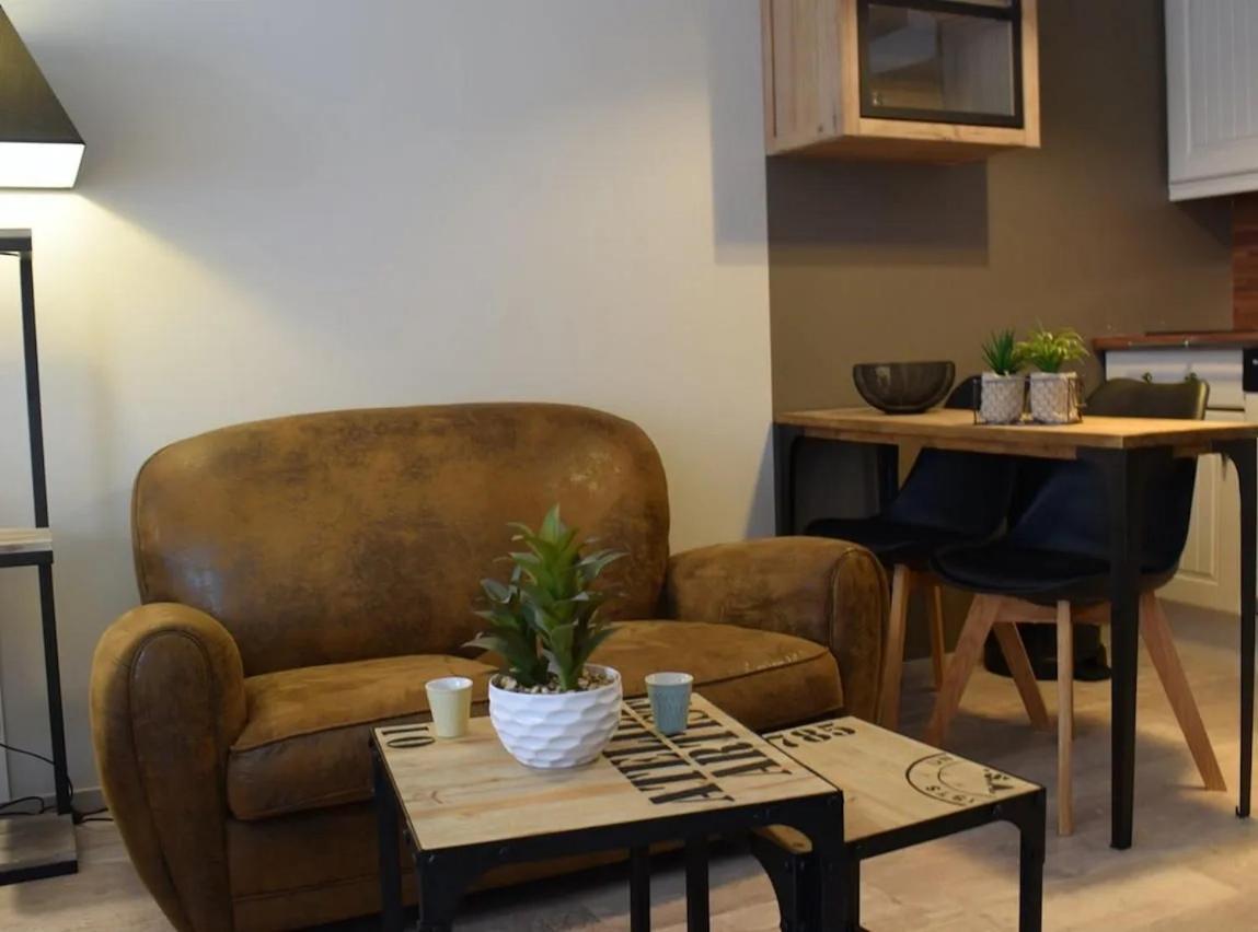 Le Trophee Boutique Hotel Spa- La Loggia Appart'Hotel Deauville Luaran gambar