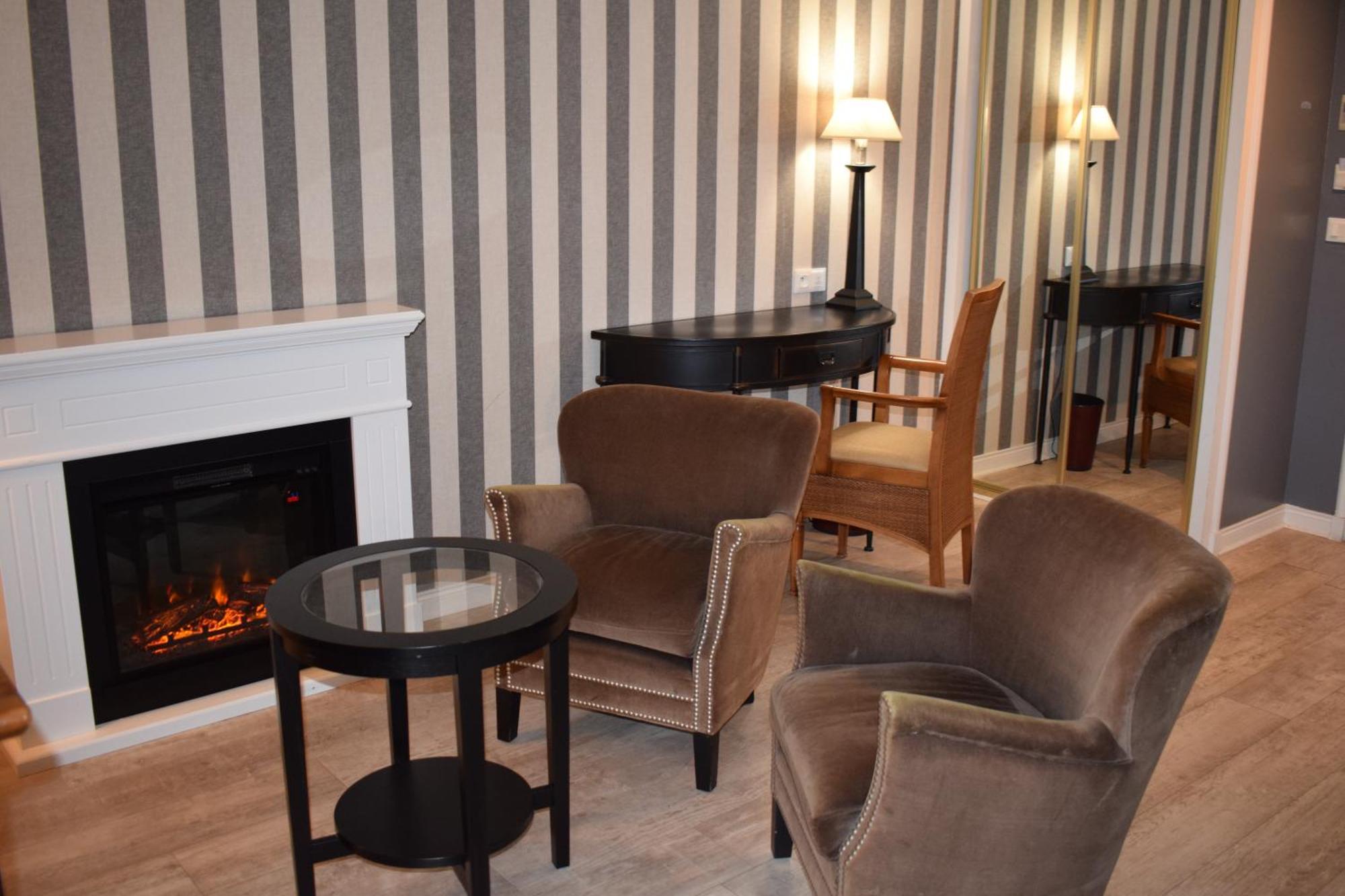 Le Trophee Boutique Hotel Spa- La Loggia Appart'Hotel Deauville Luaran gambar